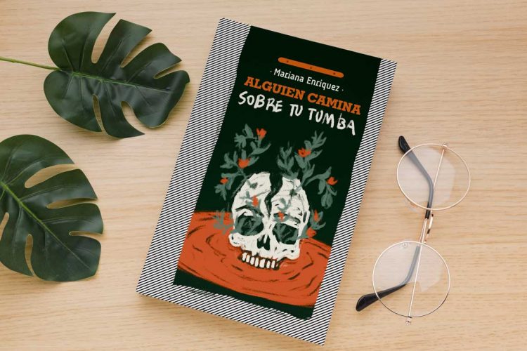 Alguien camina sobre tu tumba