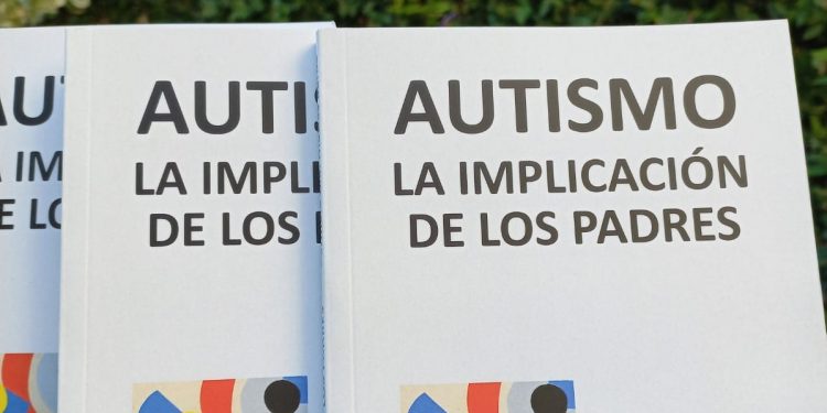 Carmela Macías presentará su libro “Autismo. La Implicación de los Padres”