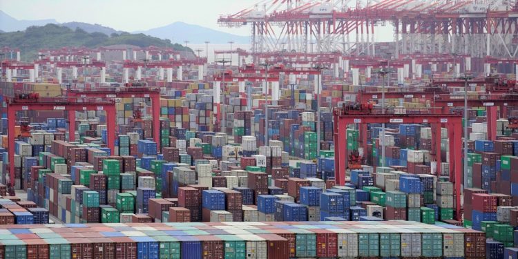 China enfrenta desafíos para sostener su desarrollo económico post pandemia