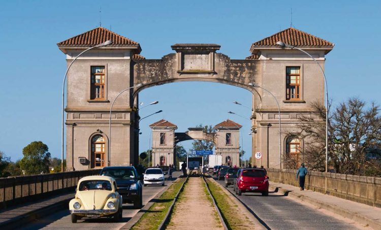 Vehículos brasileños en Uruguay. Cuando la costumbre se impone a la norma