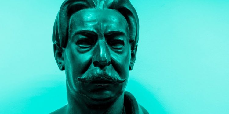 Hoy la RAE homenajea a Rodó y lo transmite por YouTube