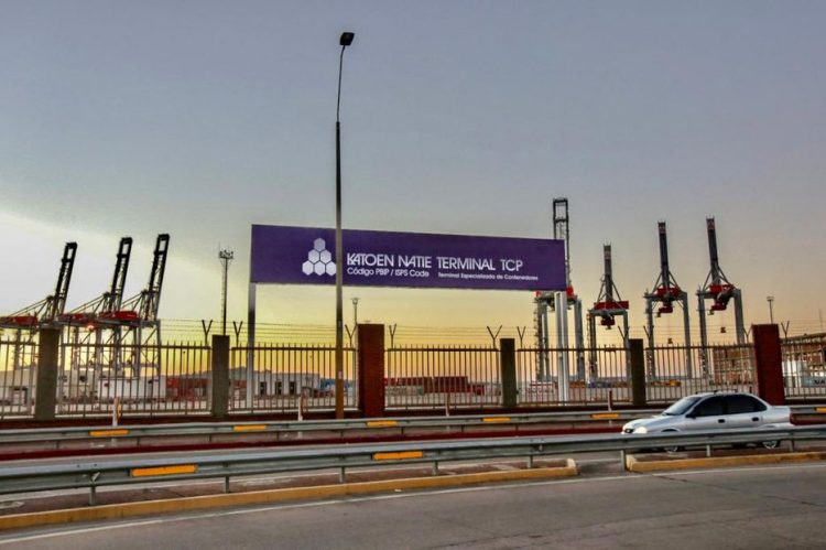 Katoen Natie firmó adenda solicitada por Cabildo Abierto