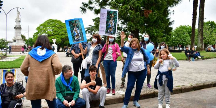 El país se reencontró en Florida para honrar a la Patrona de la Patria