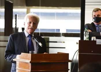 Academia de Geopolítica analiza viabilidad de un puerto de aguas profundas