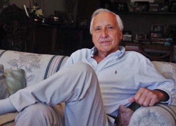Ec. Carlos Rey: Al sistema político “le falta la urgencia” que tiene el sector lechero nacional