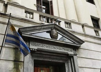Informe de economistas fue determinante sobre intervención de Casa de Galicia
