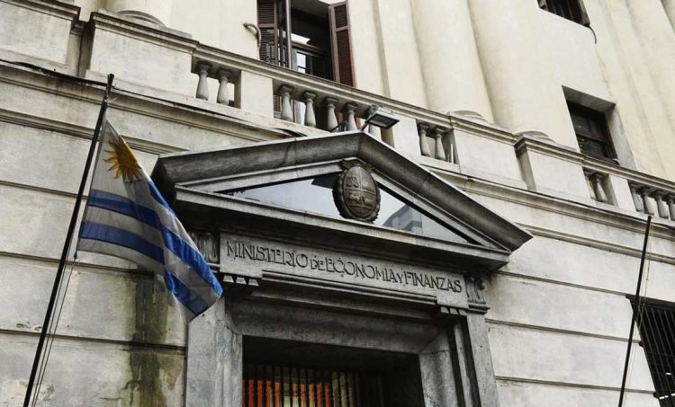 Informe de economistas fue determinante sobre intervención de Casa de Galicia