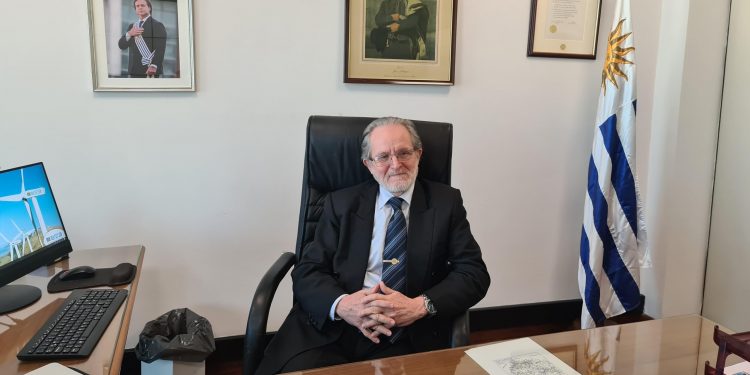 Director de UTE propone no aumentar las tarifas