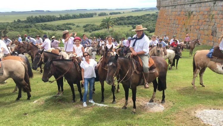 Cabalgata de Caballos Criollos para toda la familia