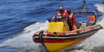 ADES: Héroes silenciosos de las aguas