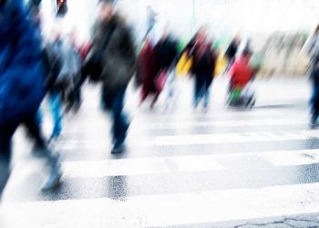 Alertan sobre discriminación y presiones laborales contra los no vacunados