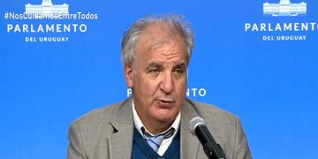 Discrepancia con el Comisionado Dr. Petit