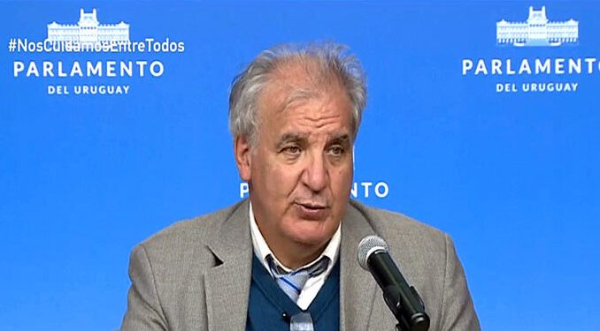 Discrepancia con el Comisionado Dr. Petit