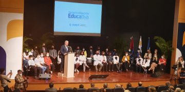 Transformación educativa: buscan jerarquizar la carrera docente