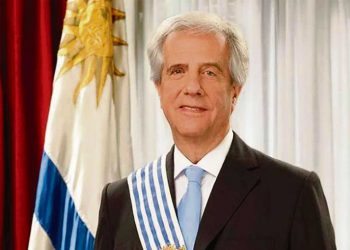 Un homenaje que interpela al Frente Amplio