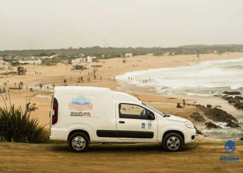 Lanzamiento en Rocha del programa “Biblioplayas: entre la aventura y la lectura”