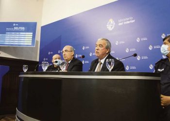 Ministro del Interior destacó continua baja de delitos durante 2021