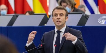 Europa dividida ante la crisis en Ucrania