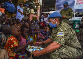 Nuevo libro apunta a “transmitir mejor” la experiencia de los uruguayos en las misiones de paz