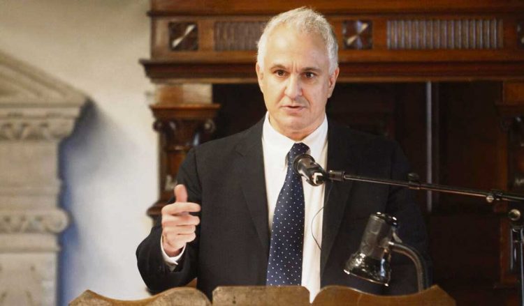 La universidad liberal: de Bloom a Boghossian