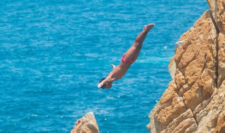 Del Lector: Publicación en caída libre