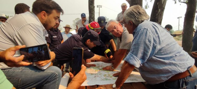 Incendios en Río Negro y Paysandú se encuentran controlados pero no extinguidos