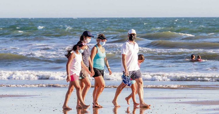 “Ómicron es un puente hacia la endemia”, según virólogo