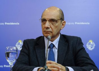 Cruces entre el presidente de la Junta de Drogas y legisladores de la coalición