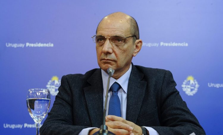 Cruces entre el presidente de la Junta de Drogas y legisladores de la coalición