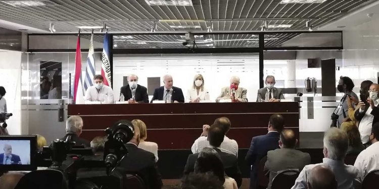 La coalición unida lanzó campaña en defensa de la LUC