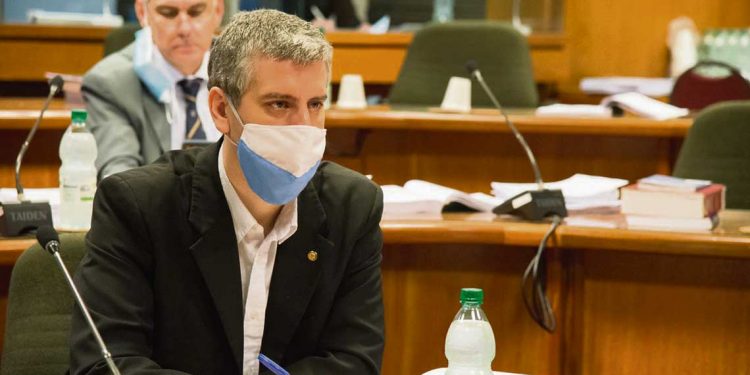 “Para cumplir con los compromisos electorales es fundamental la LUC”