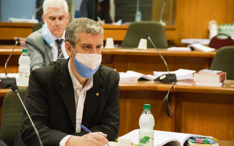 “Para cumplir con los compromisos electorales es fundamental la LUC”