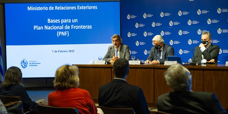 Presentan en cancillería Plan Nacional de Fronteras