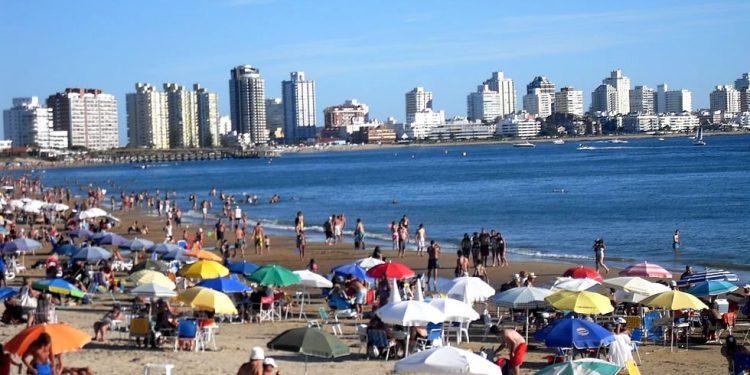 Argentinos y brasileños coparon el turismo en enero