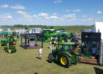 En Interagrovial “la maquinaria dejó de ser un fierro para ser una solución”