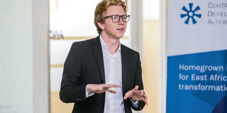 “La transformación económica requiere una política industrial”