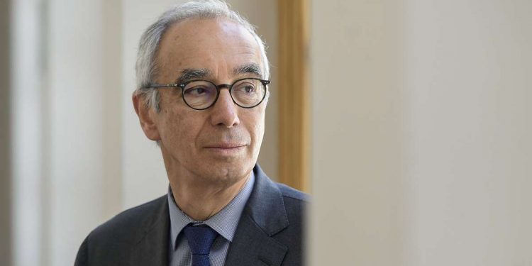 Expertos europeos recomiendan “desenchufar” temporalmente aumentos en las tarifas energéticas