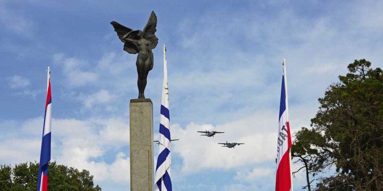 “La capacitación teórica que tiene el personal de la Fuerza Aérea es muy elevada”