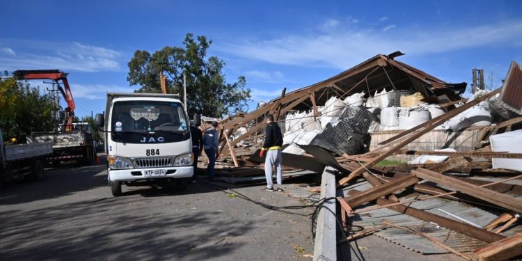 Casi 100 efectivos militares prestaron servicio durante las dramáticas horas del temporal de Mercedes
