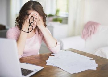Fideicomisos financieros y estudios jurídicos: Cobrando al límite de lo legal
