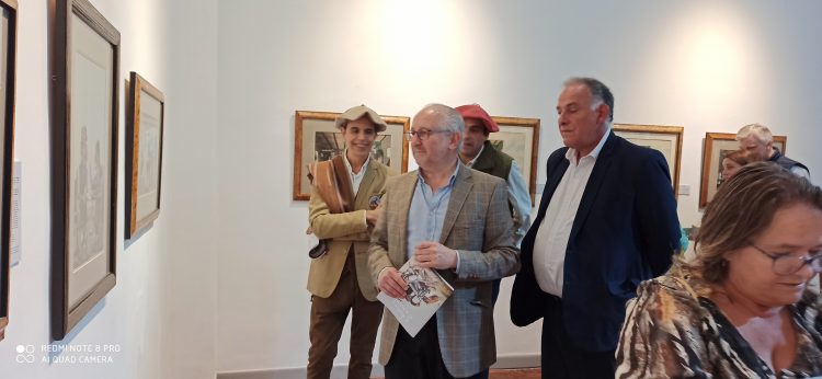El ministro de cultura inauguró la muestra de Molina Campos en Florida