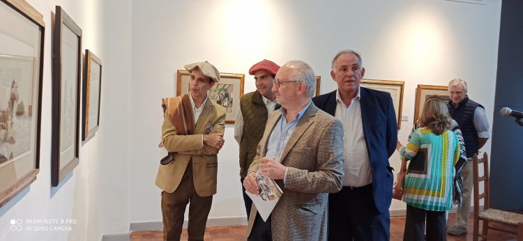 El ministro de cultura inauguró la muestra de Molina Campos en Florida