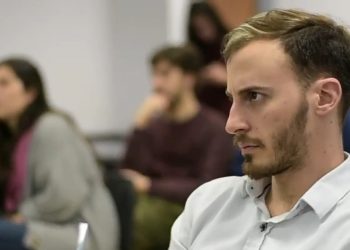 La importancia de internalizar la ignorancia en la toma de decisiones políticas