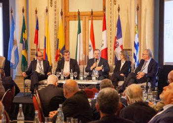 Empresarios y especialistas de América Latina debaten sobre actualidad y desafíos del sector productivo