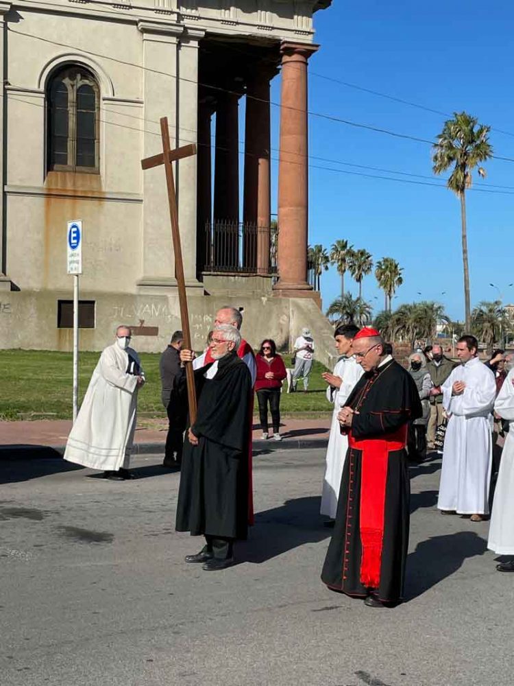 Referentes y fieles de la Iglesia anglicana, luterana y católica, rezaron juntos este Viernes Santo