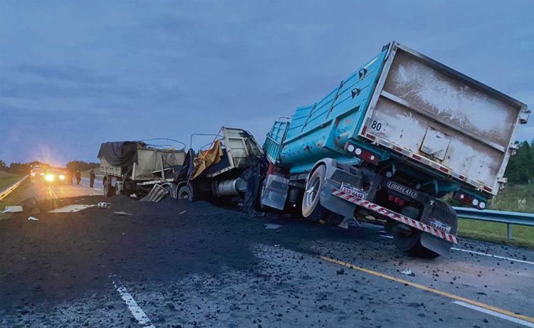 Gremios empresariales y sindicatos reclaman al MTOP que atienda situación del transporte carretero de carga