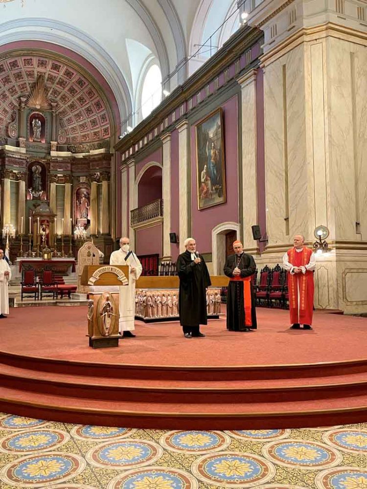 Referentes y fieles de la Iglesia anglicana, luterana y católica, rezaron juntos este Viernes Santo