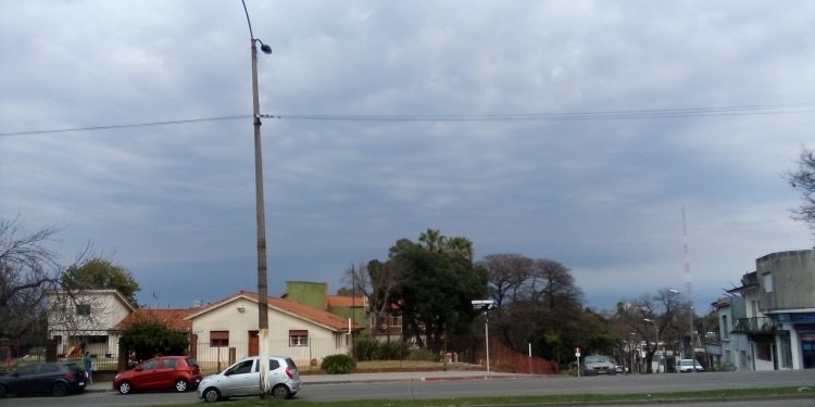 🌩️ Tormentas fuertes con lluvias intensas inician la semana