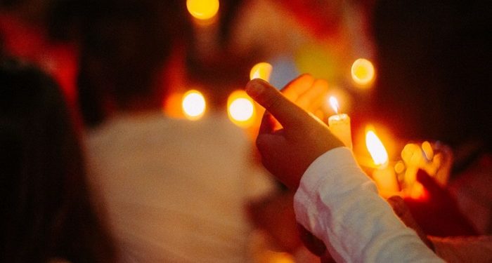 Trípticos para la Pascua