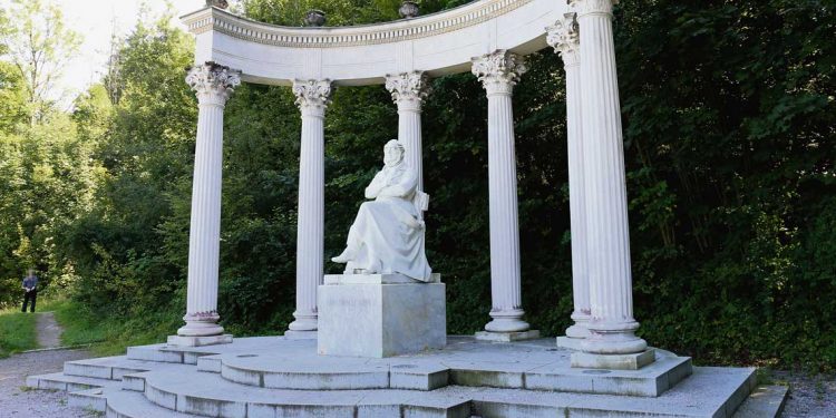 Friedrich List y la protección de las industrias incipientes